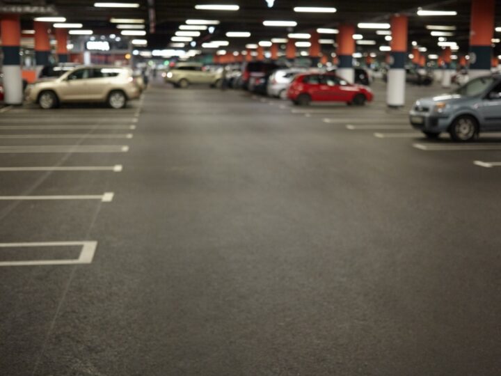 Wprowadzenie strefy płatnego parkowania w centrum Końskich od 2 września